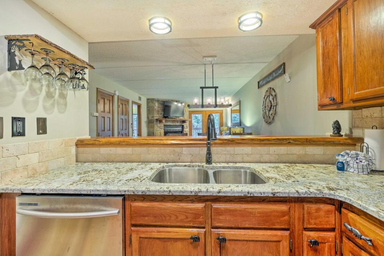 גטלינבורג Chalet Village Upper Alpine Condo With Pool Access! מראה חיצוני תמונה