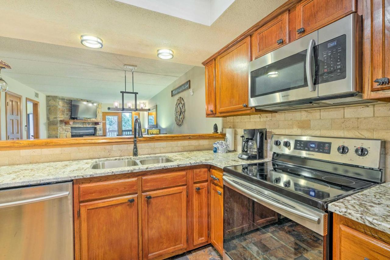גטלינבורג Chalet Village Upper Alpine Condo With Pool Access! מראה חיצוני תמונה