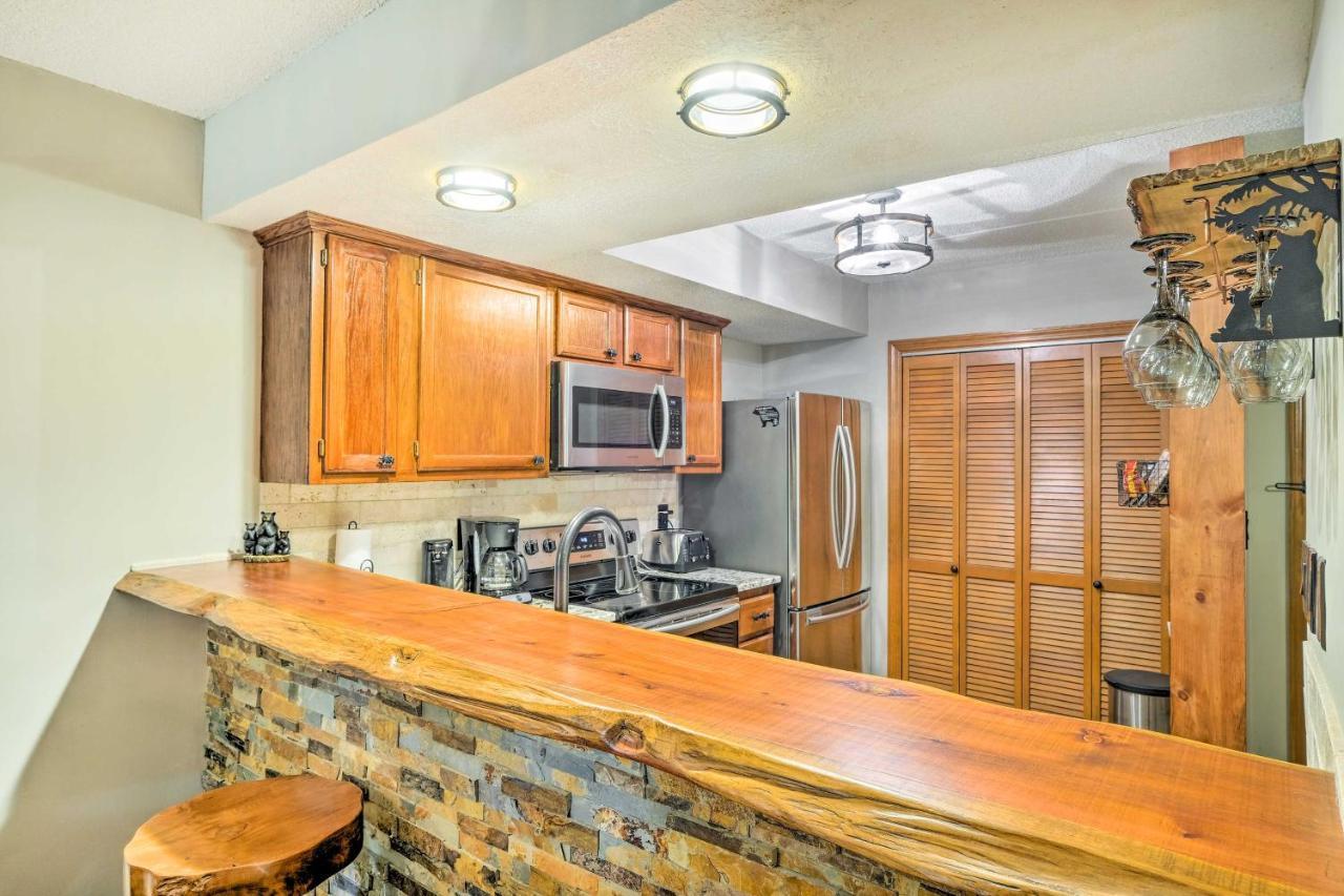 גטלינבורג Chalet Village Upper Alpine Condo With Pool Access! מראה חיצוני תמונה
